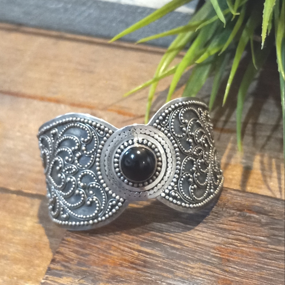 Sterling cuff - Picture 2 of 9